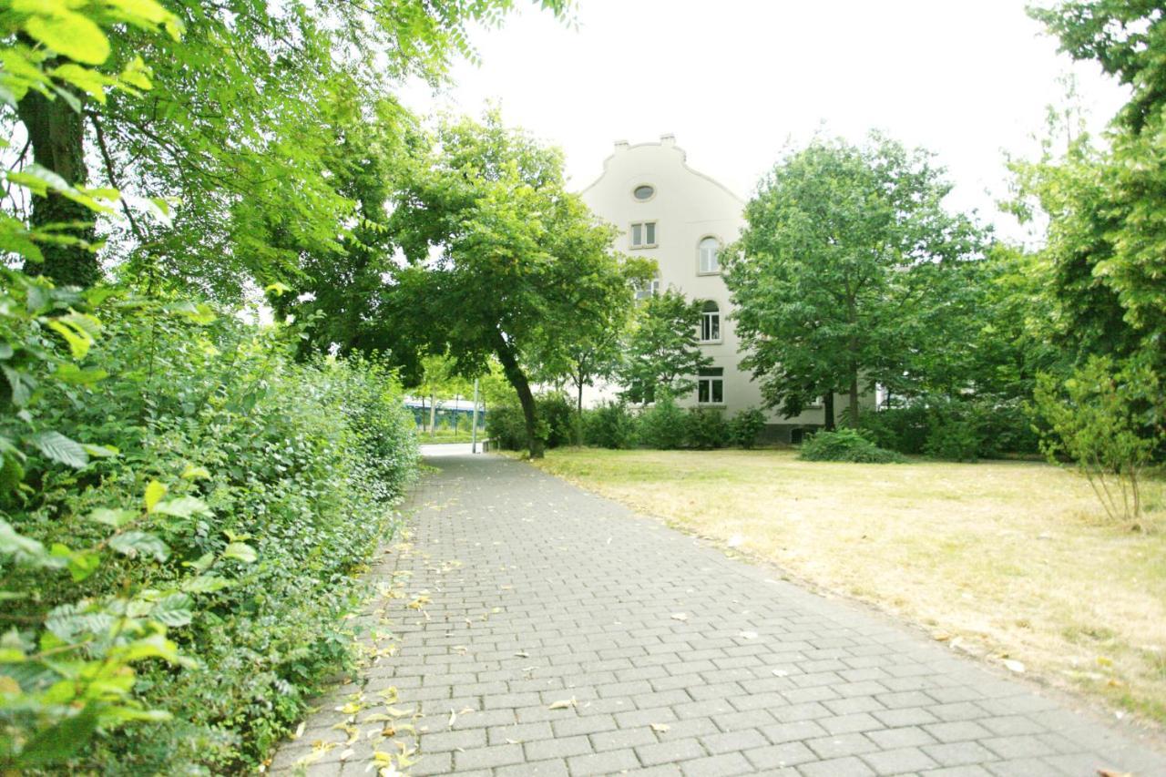 Aparthotel Boutique Lofts & Am Park 3*