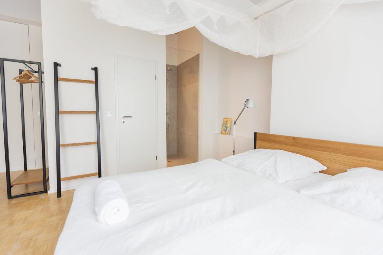 Aparthotel Boutique Lofts & Am Park 3*