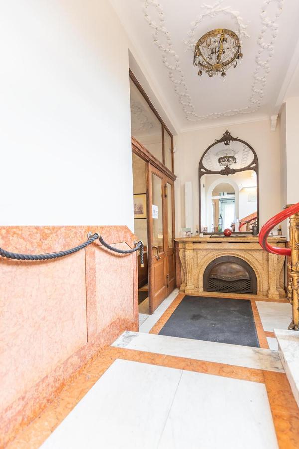 Aparthotel Boutique Lofts & Am Park 3*